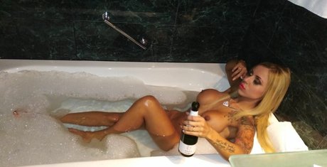 melodystarofficial modèle nu img