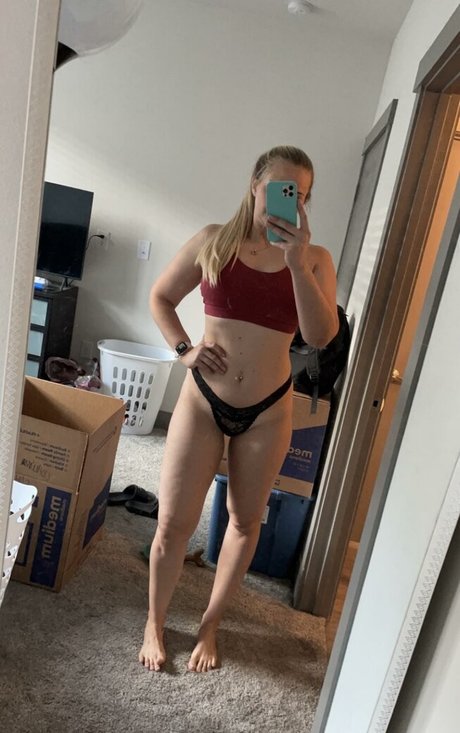 xxcourt4 jolie star du porno image