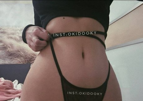 okidooky étoile sexy images