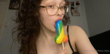 littlemisslollii modèle pornographique des photos