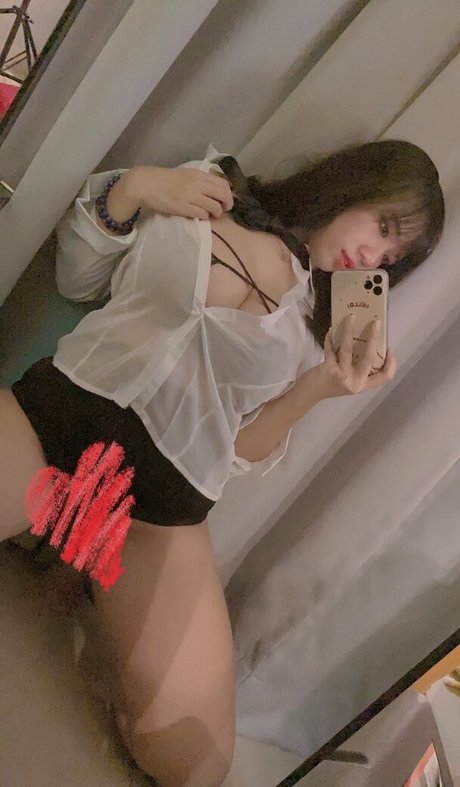 momo520xoxo star du porno photos