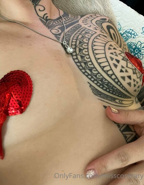 misscontrary free actrice érotique images