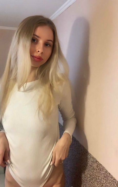 fantasy pearl étoile nue photos