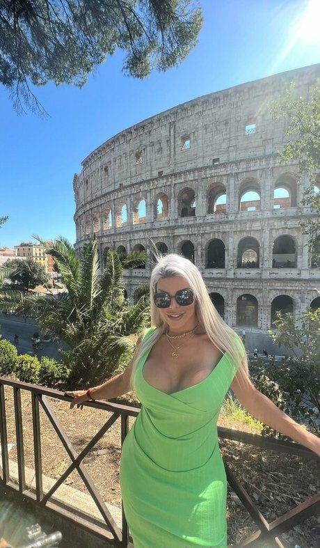 christinebigboobes étoile sexy collection