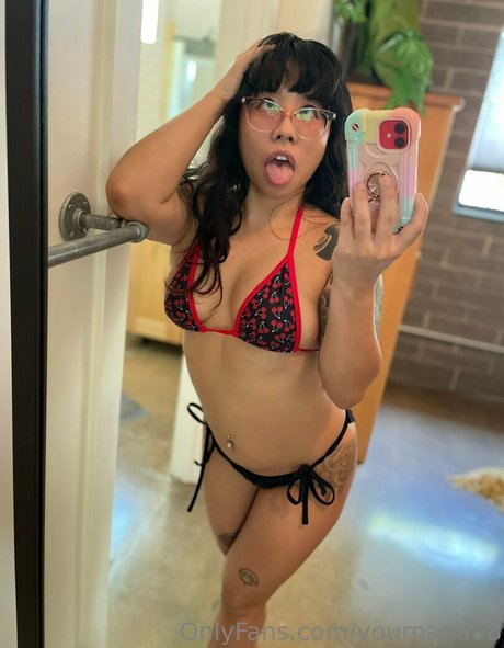 yournana18 modèle exclusif archive