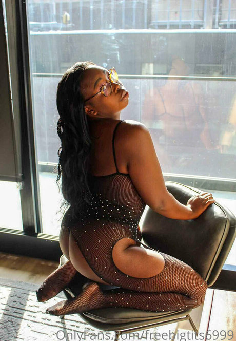 freebigtits6999 actrice adulte archive