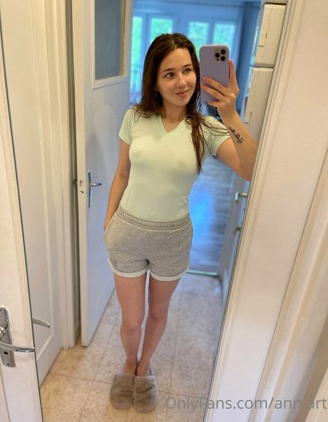 ann art modèle image