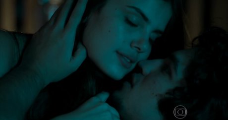 Camila Queiroz star du porno érotique galeries