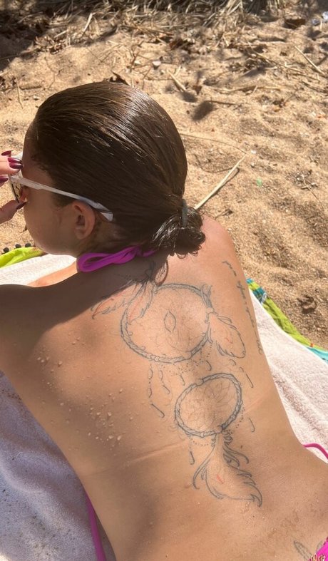 Vitoria Kelly modèle pornographique galeries