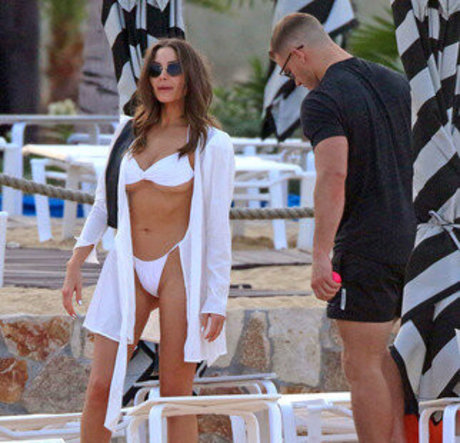 blonde étudiante onlyfans xxx chaud image