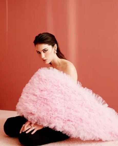 Gracie Abrams star érotique galeries