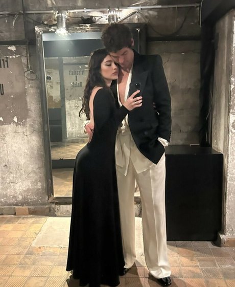 Gracie Abrams joli modèle img