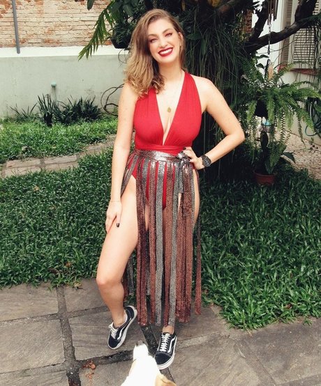 Carol Moreira actrice chaude archive