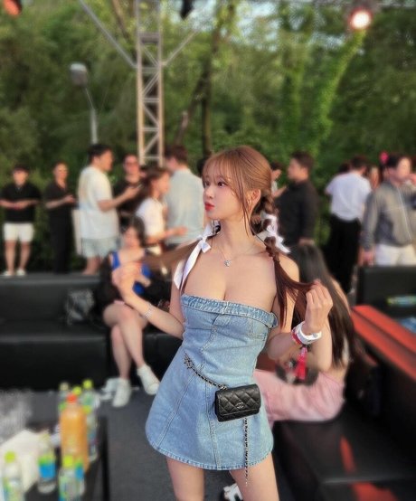 tmxlstm120 modèle érotique photos