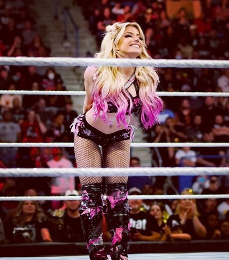 Alexa Bliss jolie étoile img