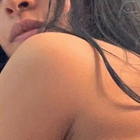 blonde transexuelle onlyfans haute qualité photos