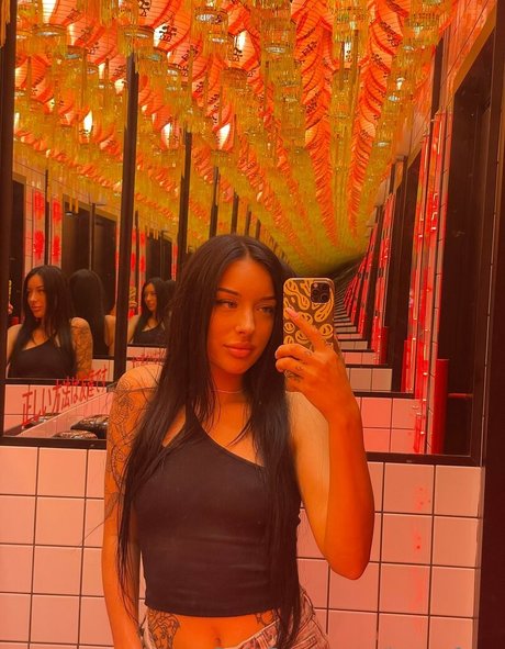 pom-pom girl nue onlyfans exclusivité érotique galeries