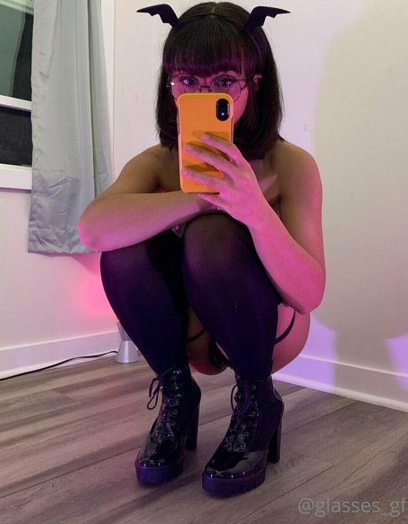 glasses gf mannequin images