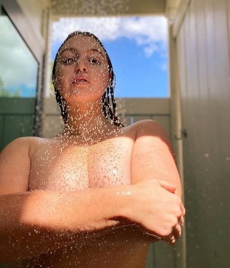 iskra actrice parfaite img