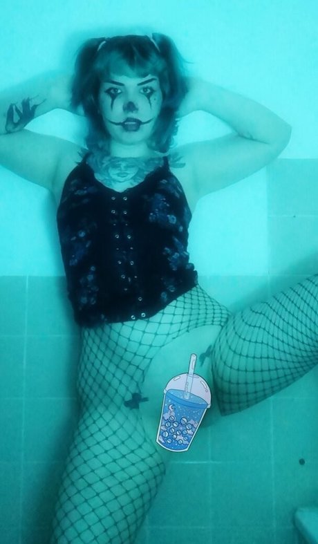 littlecalamity modèle gratuit photos