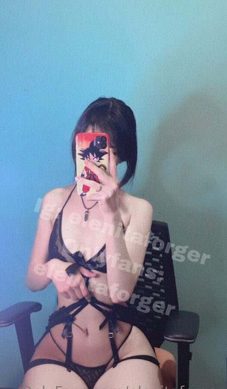 elenitaforger star exclusive photos