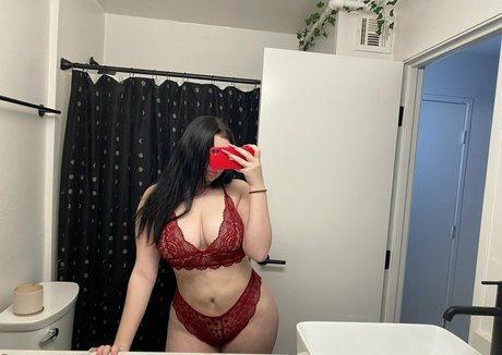 Kyphanta haut de star du porno des photos