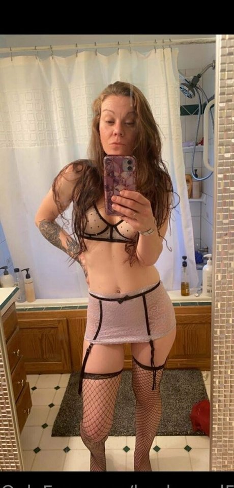 gabriellawoods598 modèle parfait des photos