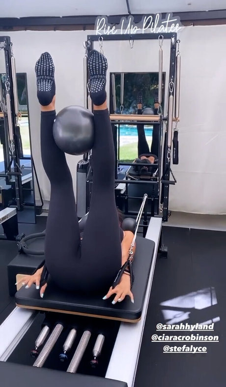 chatte solo uniquementfans art pornographique photos