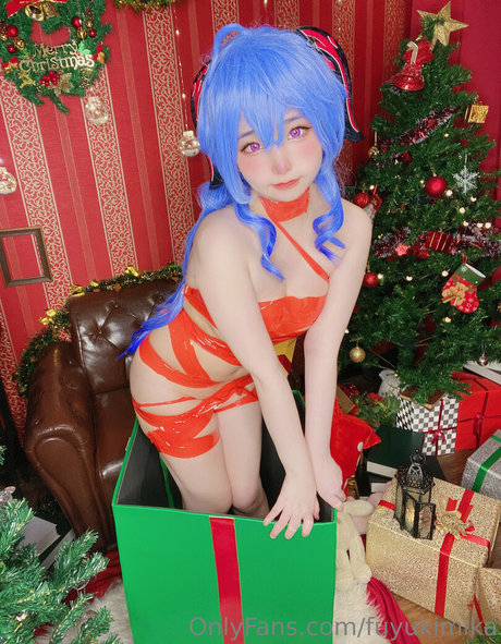 fuyukimika actrice sexy collection