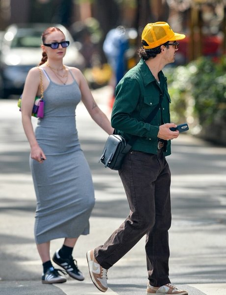 Sophie Turner étoile sympa collection