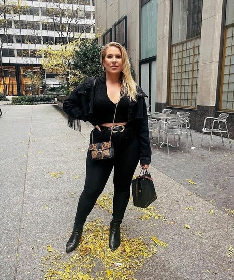 Sophie Turner modèle joli galeries