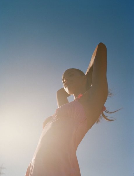 Ella Balinska meilleure star du porno img