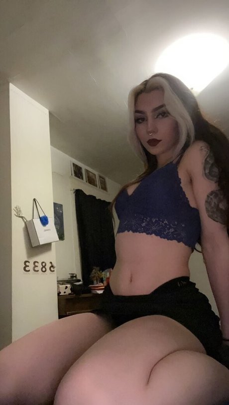 Gianna Hades star du porno nue galerie