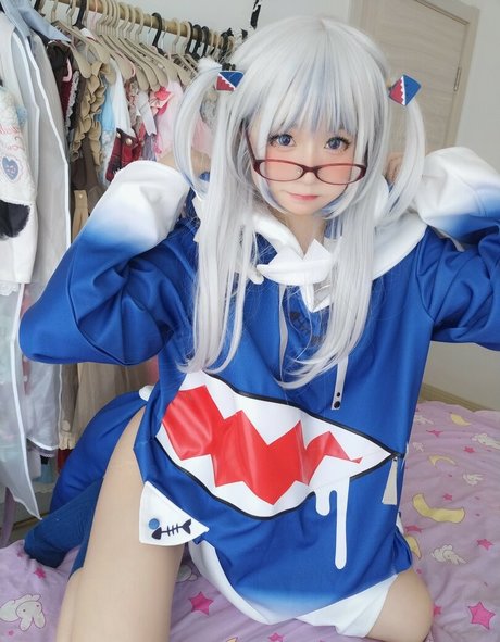 YaoYaoQwQ art modèle des photos