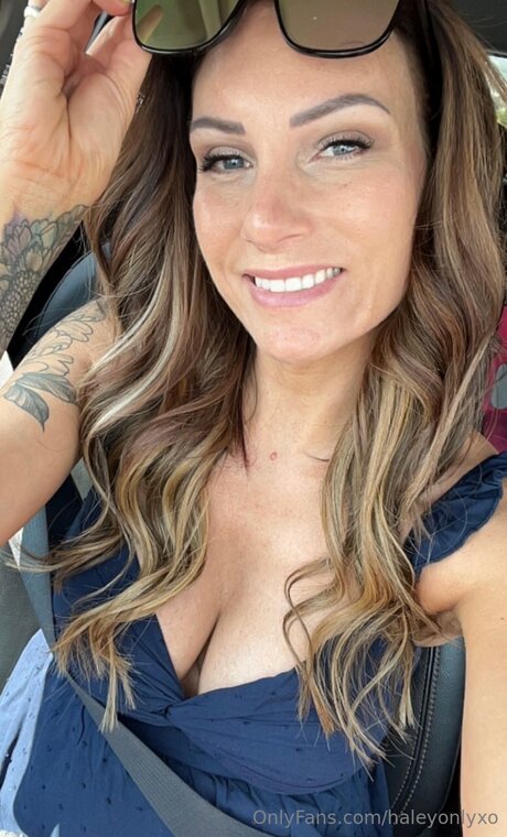 Haleyonlyxo étoile parfaite photos