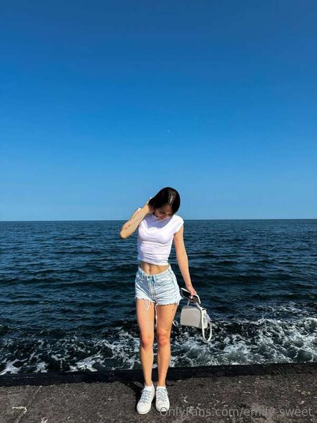 Emily Sweet étoile sexy image