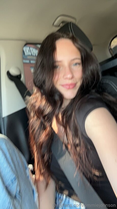 Emmiejohnson sexe star du porno images