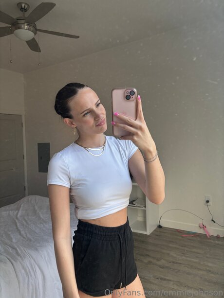 Emmiejohnson étoile xxx archive