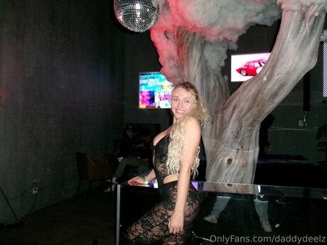 Daddydeelz joli modèle photos