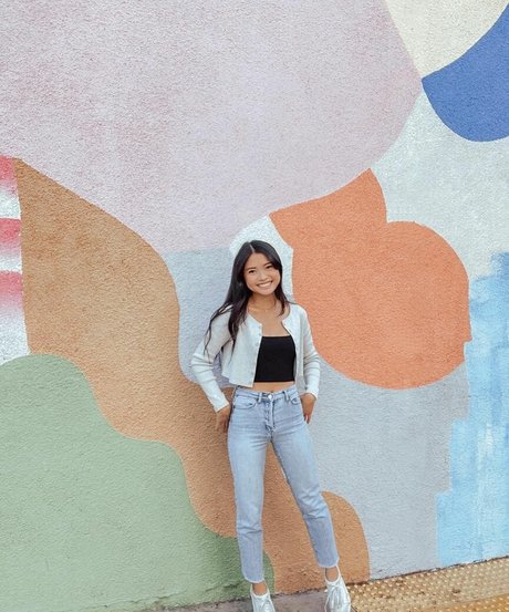 Ashley Liao modèle parfait des photos