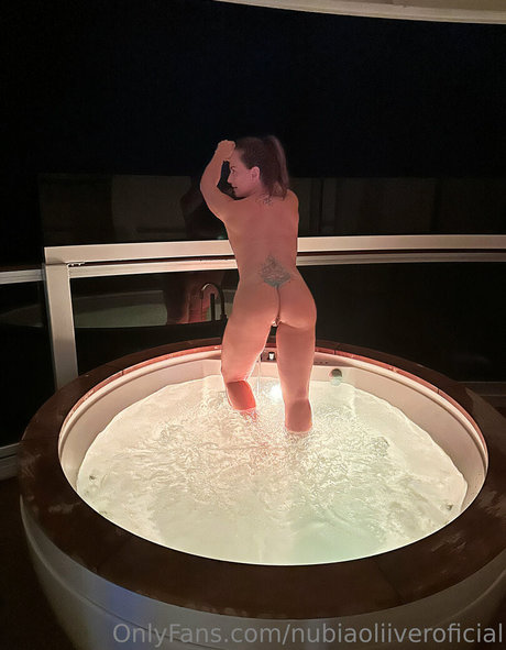 chatte dégoulinante et humide onlyfans xxx érotique collection