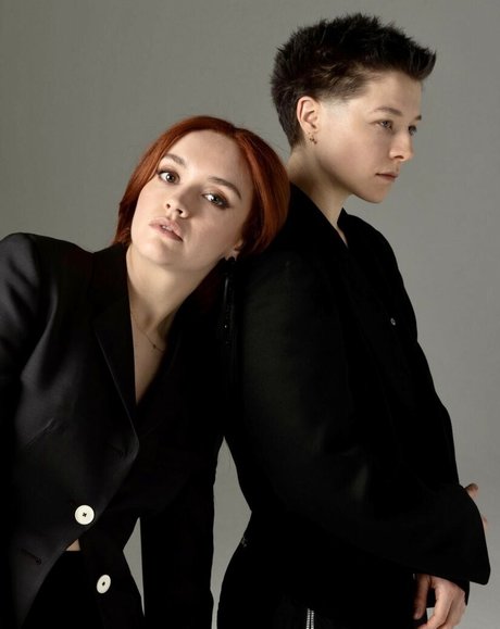 Olivia Cooke star du porno hd des photos