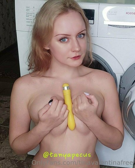 fans de milf gothique uniquement haut de gamme images