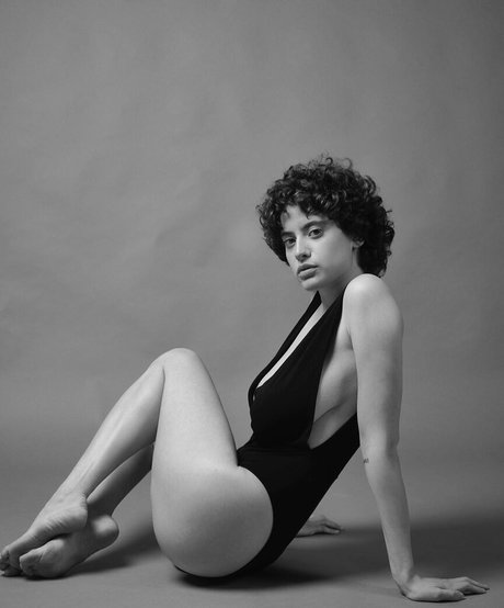 Anna Pittureri étoile gratuite photo