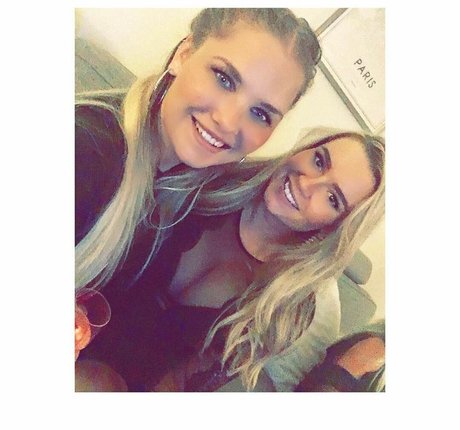 fans de grosses femmes poilues uniquement haut de gamme photos