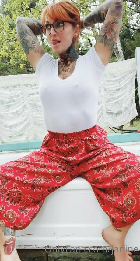 janine star du porno de haute qualité archive