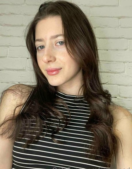 miareeed star du porno chaude images