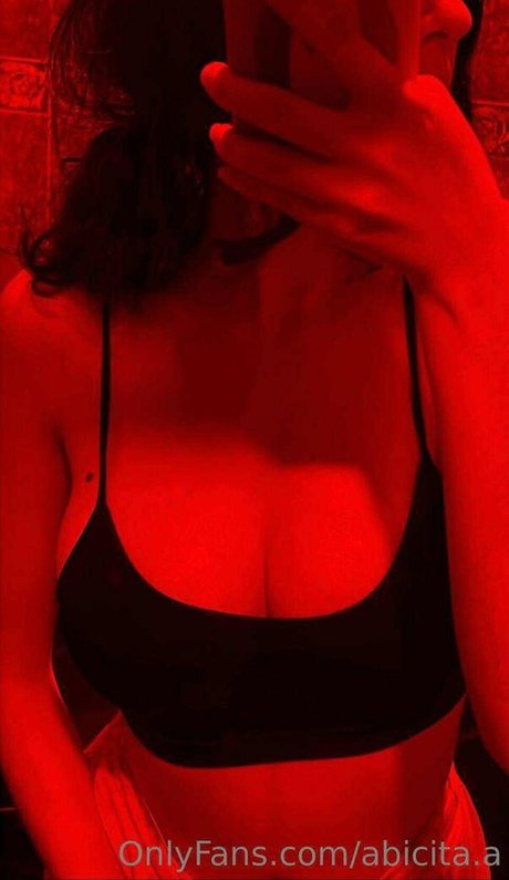 Abicita a actrice libre des photos