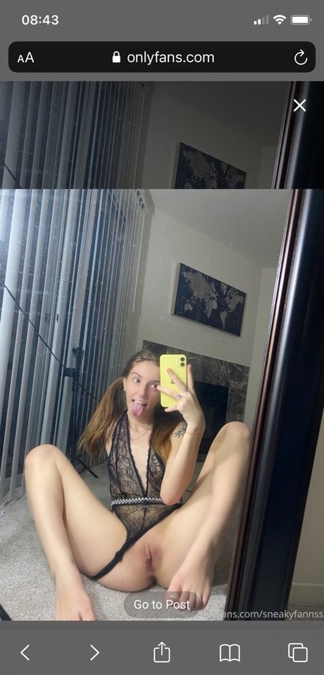 Sneakyfannss star érotique images