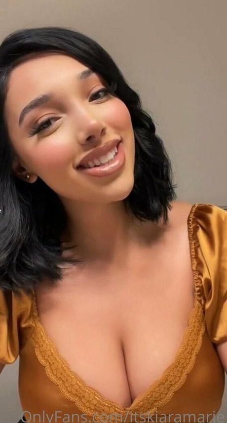 chaton potelé uniquementfans xxx nus photos